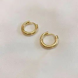 Argola Lisa Elegância