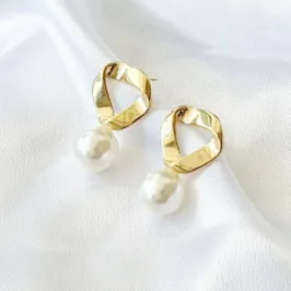 Brinco Donatella Pérola