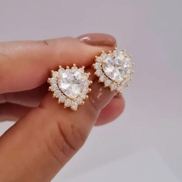 Brinco Coração Elegante