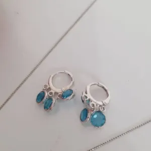 Argola 3 Luz azulada G