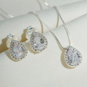Conjunto Gota Isotta