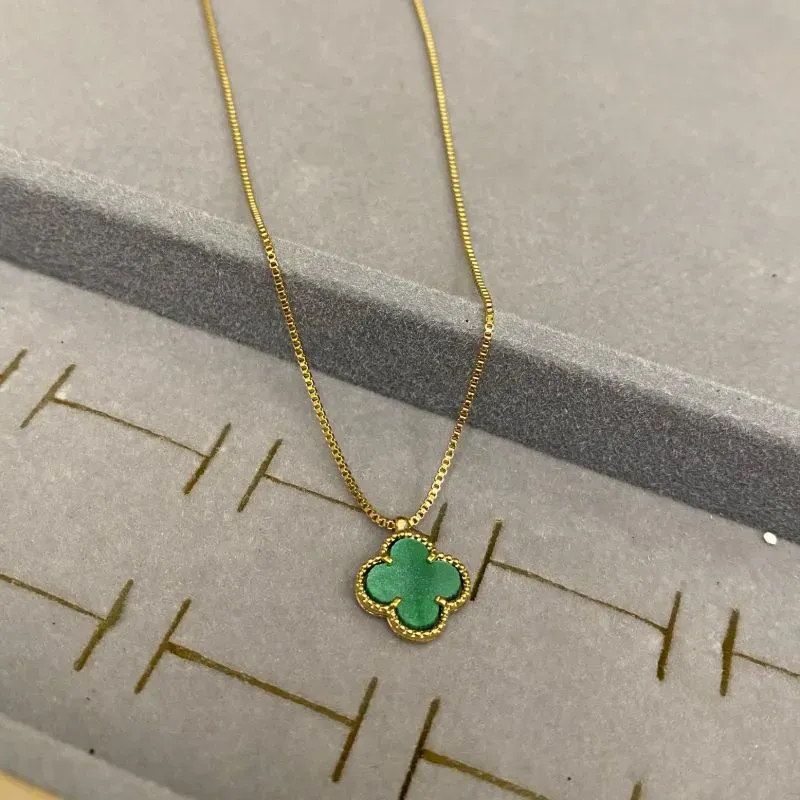Colar Trevo Verde