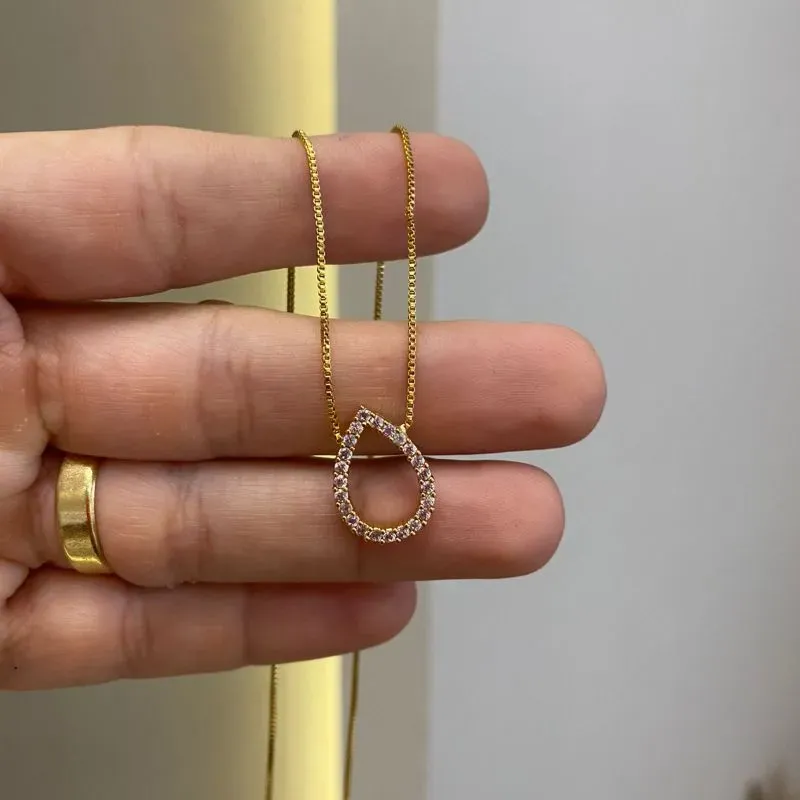 Colar Gota Cristal Vazado
