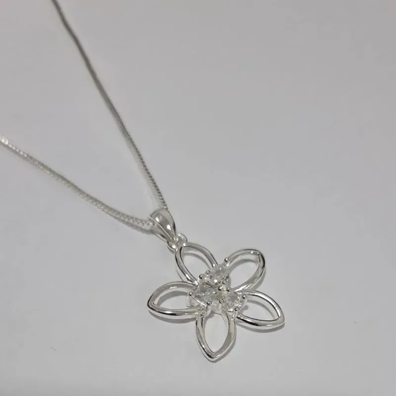 Colar  Flores