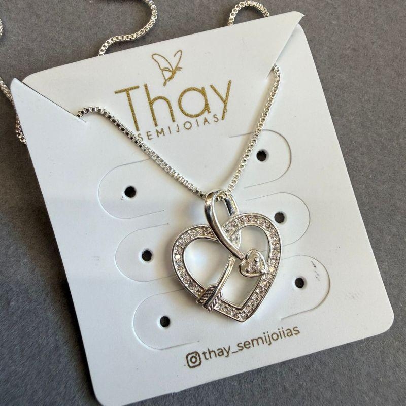 Colar Coraçoes Seta