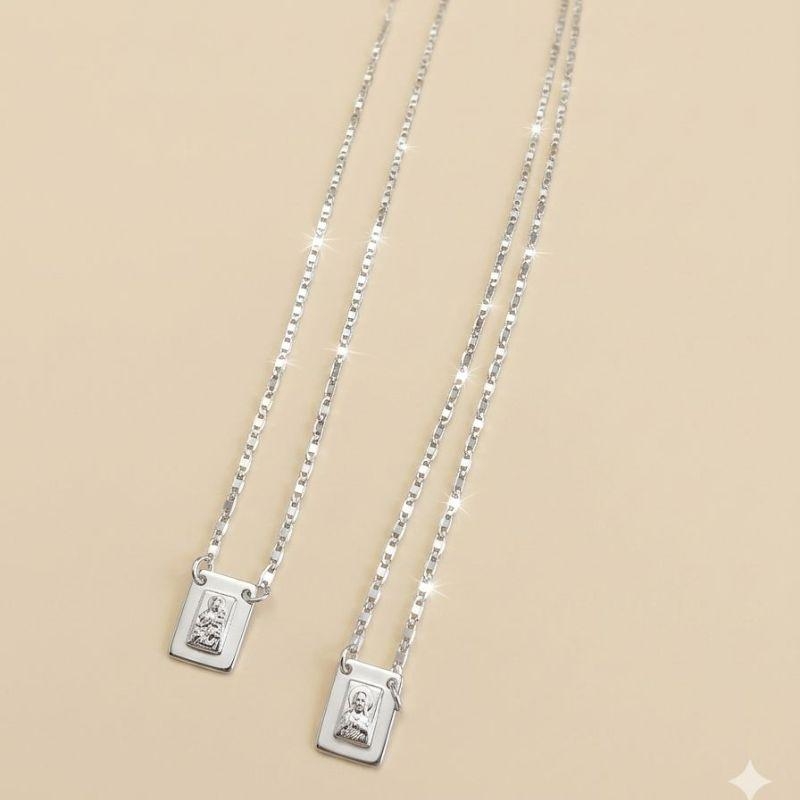 Escapulário Prata Cartier