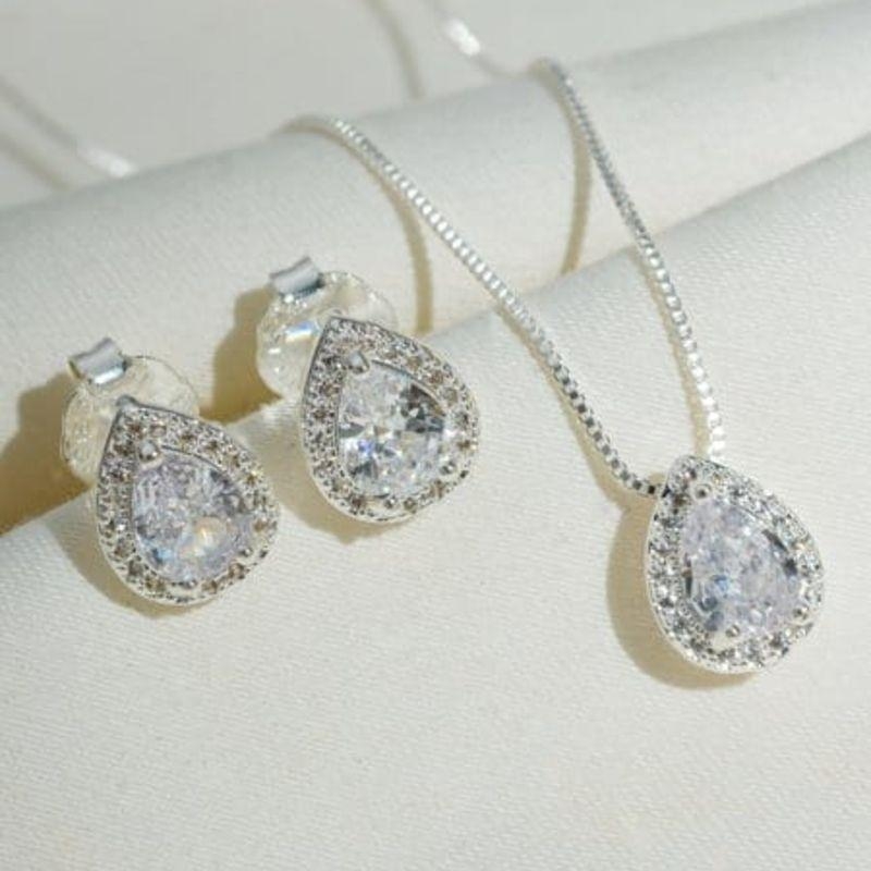 Conjunto Gota Isotta