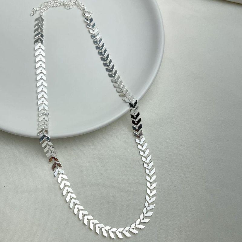 Colar Mil Setas