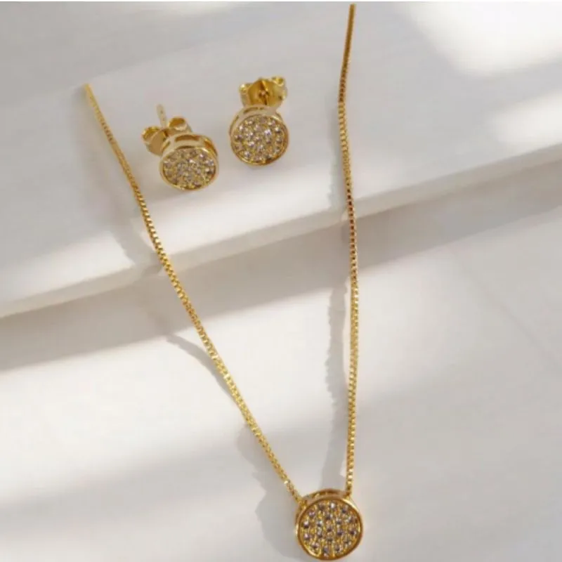 Conjunto Redondo Cravejado