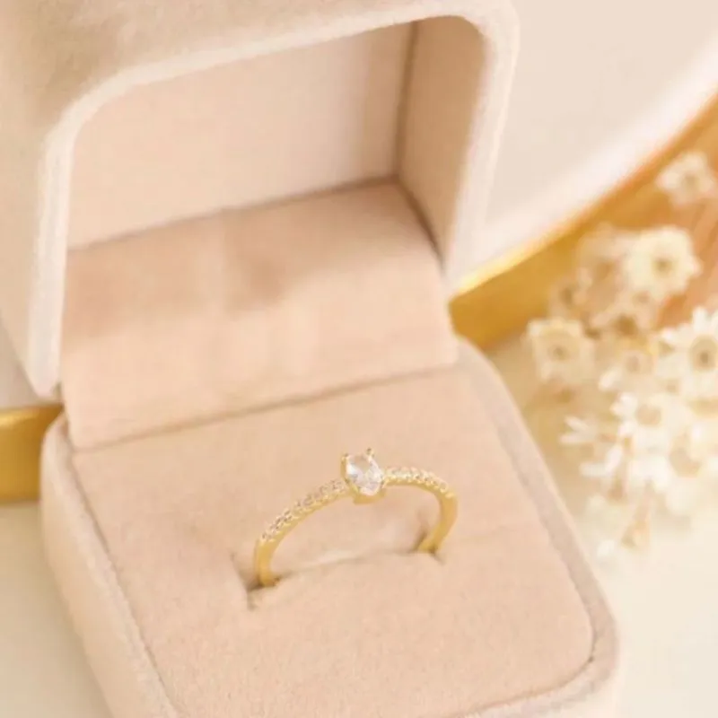 Anel Moissanite