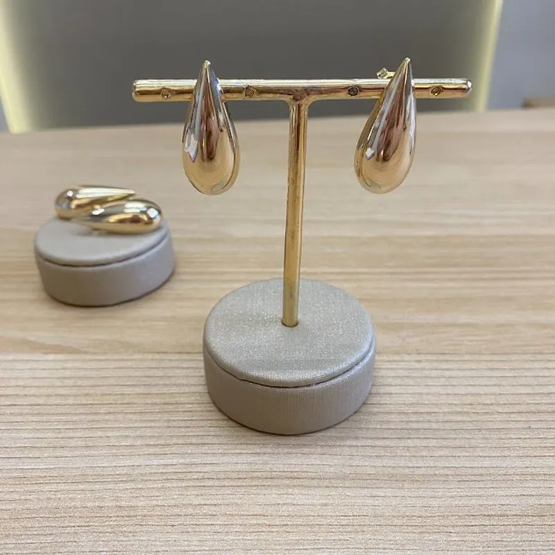 Brinco Gota Luxo