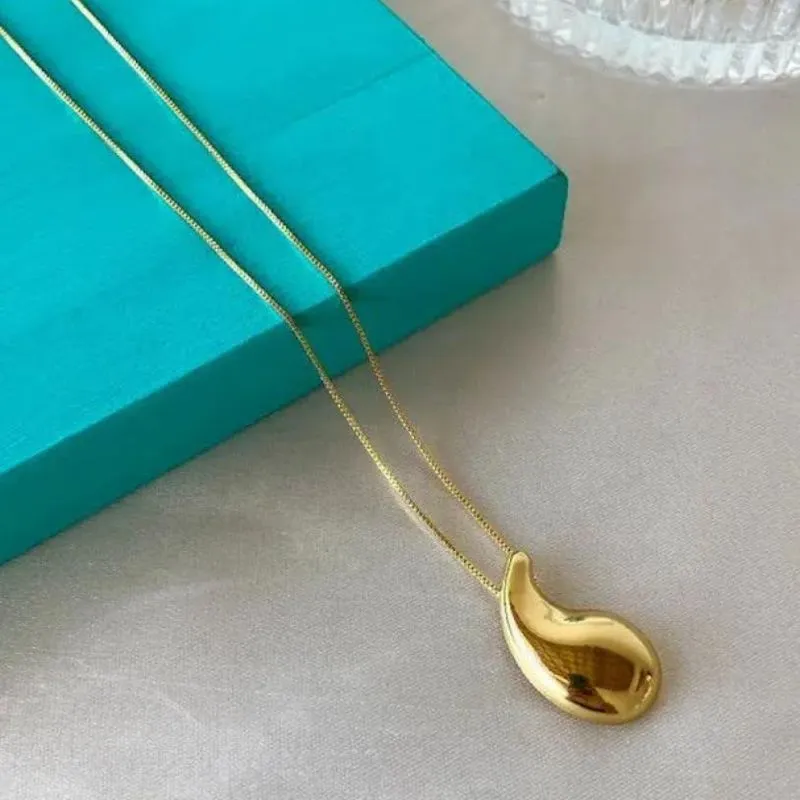 Gargantilha Gota Fabiana