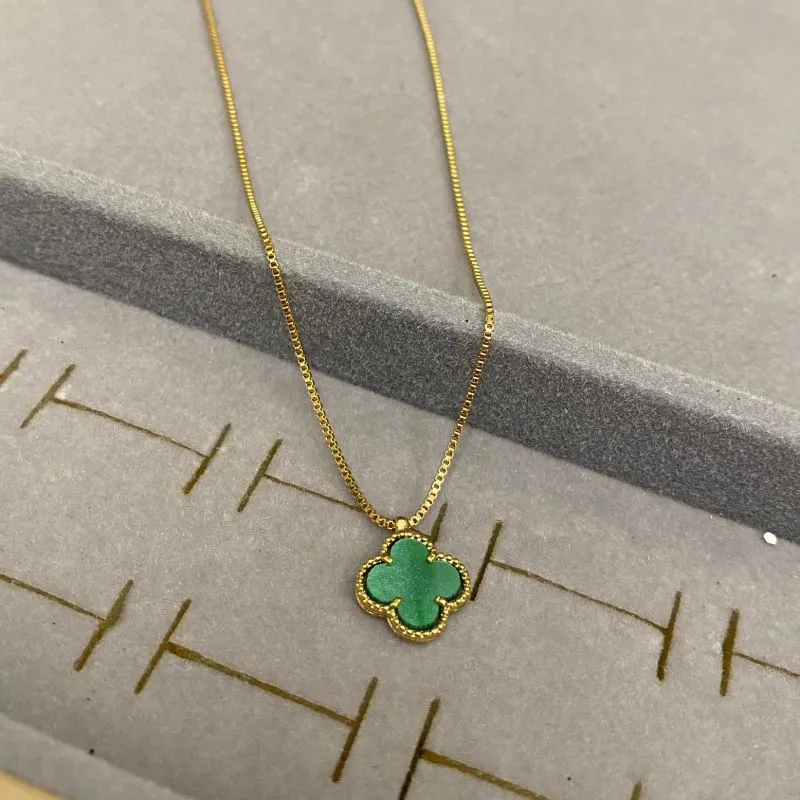 Colar Trevo Verde