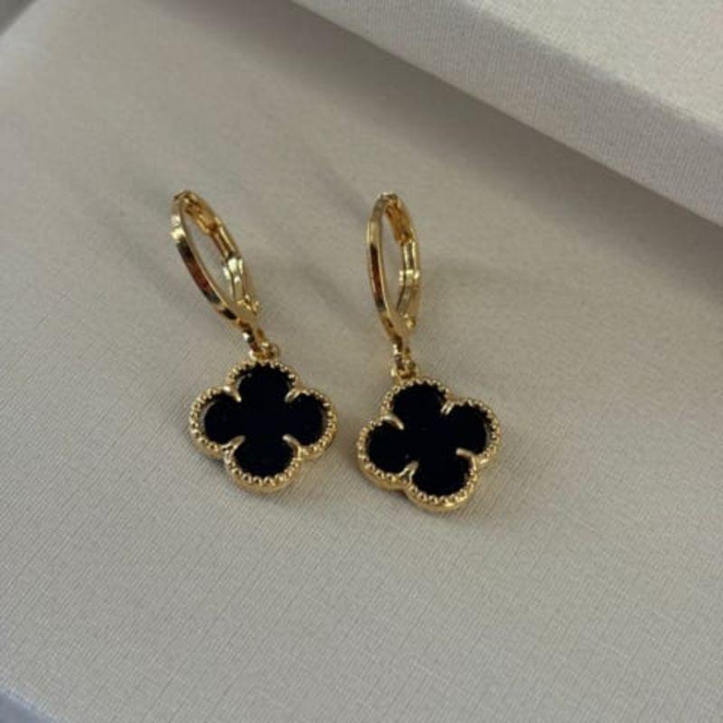 Brinco Argolinha Trevo