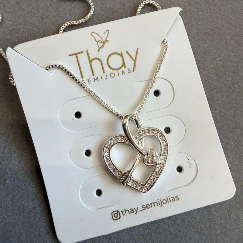 Colar Coraçoes Seta