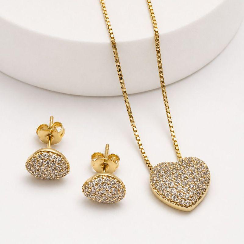 Conjunto  Coraçoes
